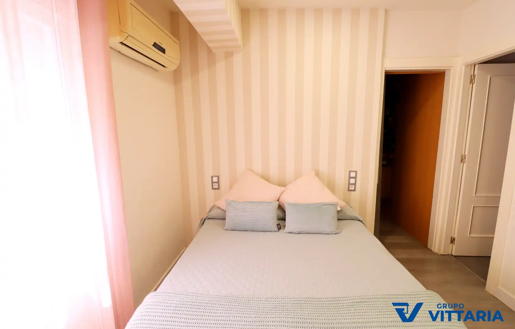 Flat for sale in Calle Judía, Plaza de Toros - Santa Rita