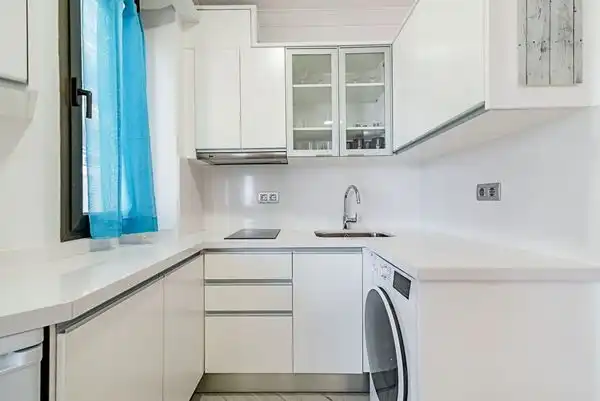 Kitchen of Flat for rent in Las Palmas de Gran Canaria  with Furnished, Oven and Washing machine