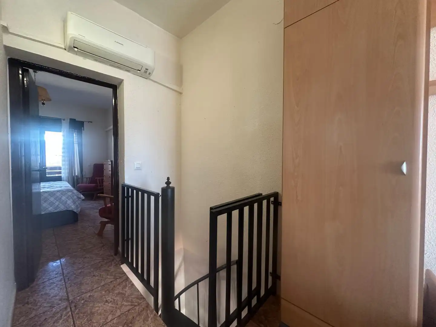 Wohnung zum Verkauf in Cartagena mit Klimaanlage, Privatgarten und Möbliert