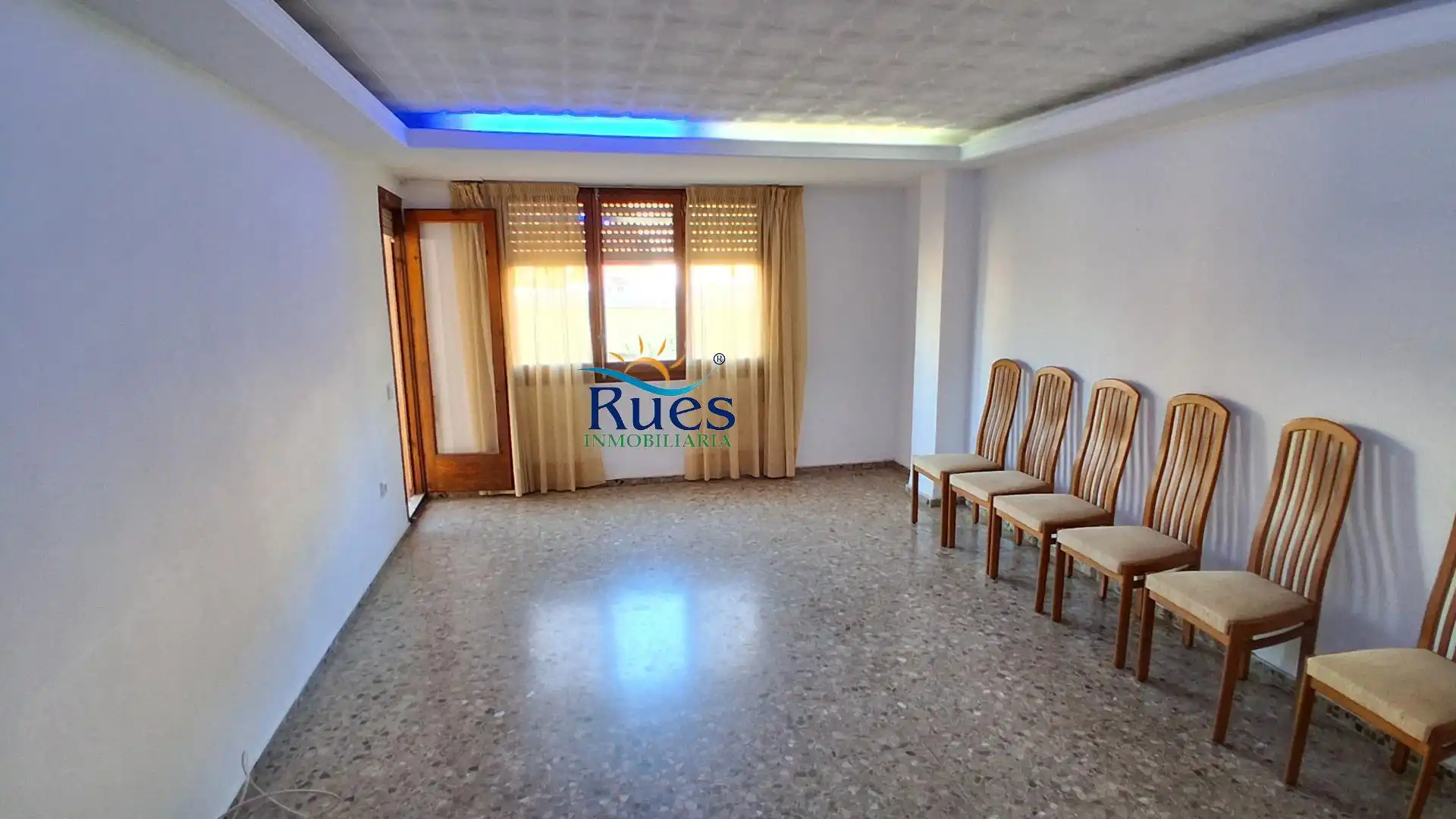 Flat with terrace for sale in Calle HERMANO MARTI, imagen 4