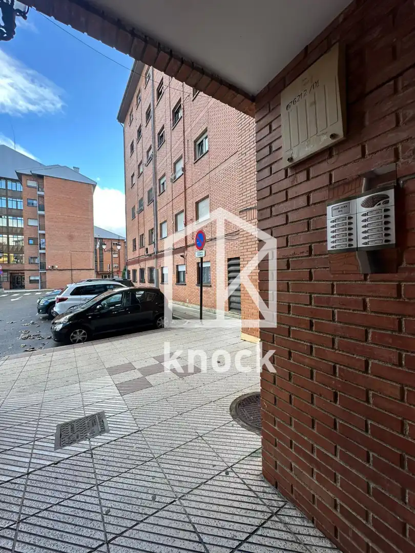 Wohnung zum Verkauf in Oviedo - CL TIGRE JUAN, 3, Corredoría - La Carisa - Prado de La Vega