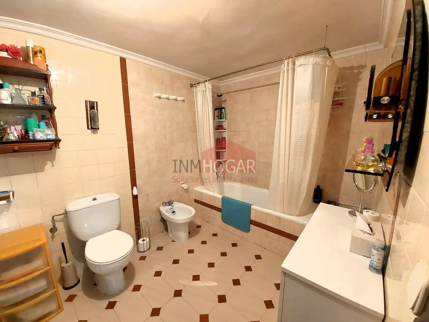 Baño de Casa o chalet en venta en Ávila con Jardín privado, Trastero y Piscina