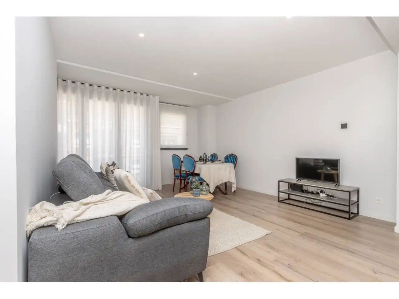 Sala d'estar de Dúplex en venda en Terrassa amb Aire condicionat, Calefacció i Parquet