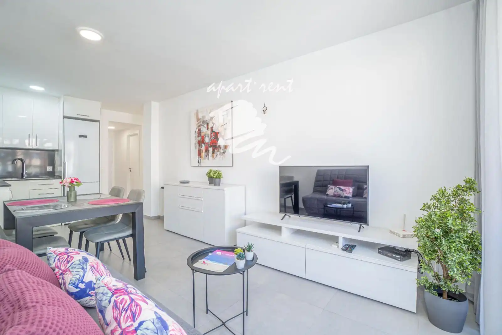 GRAN RESERVA Magnífico apartamento reformado con licencia turística, cerca de la playa y con piscinas y jardines comunitarios, imatge 4