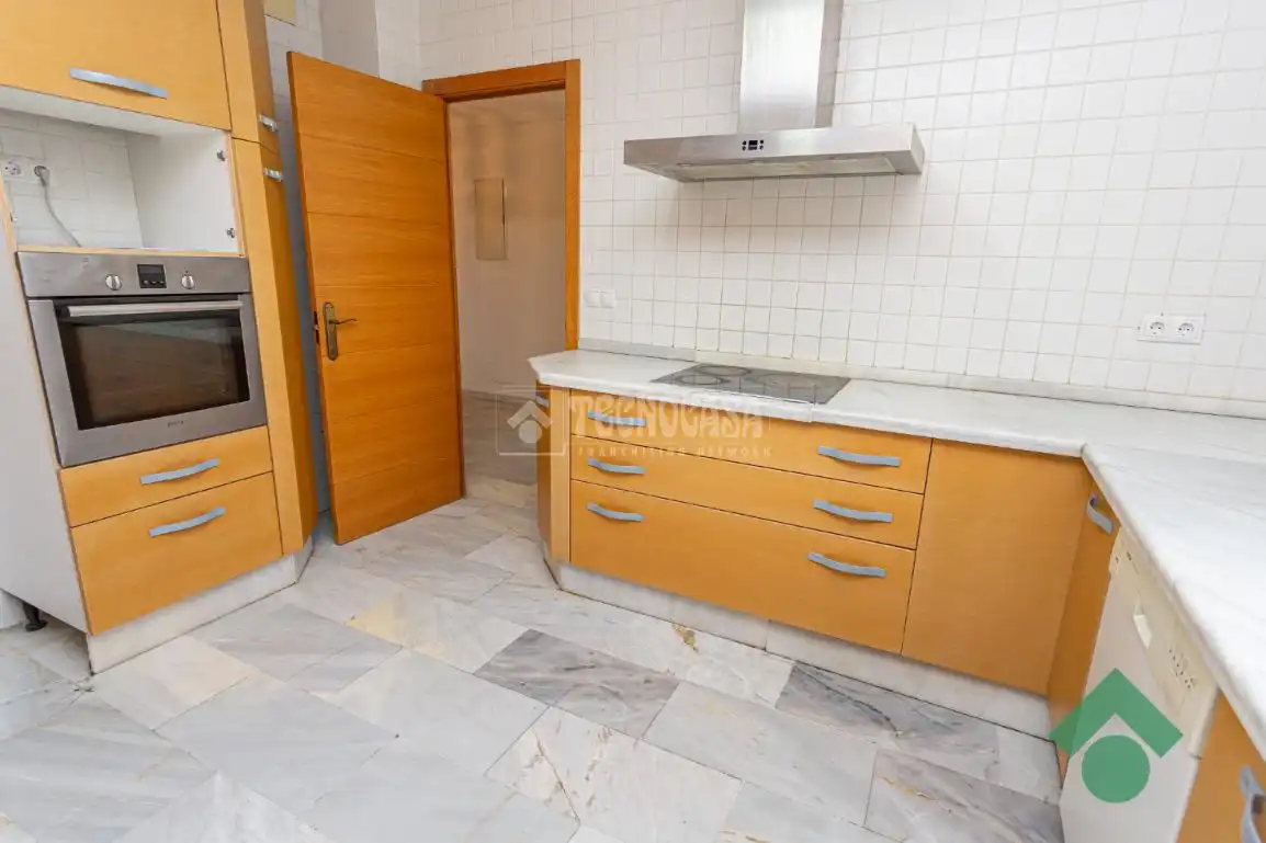 Kitchen of Flat for sale in Algeciras