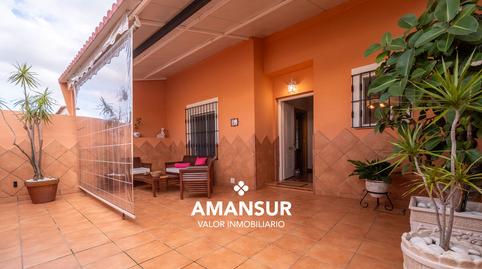 Foto 3 de Casa adosada en venta en Avenida-alcalde Jose Conceglieri, Núcleo urbano, Huelva