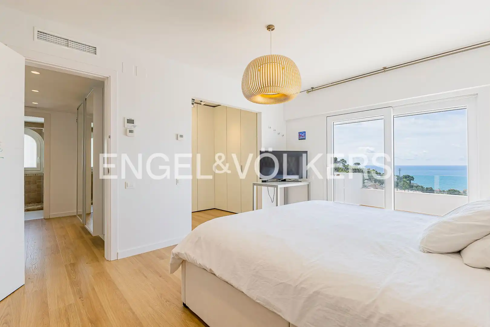 Habitación de Casa o chalet en venta en Sitges con Aire acondicionado, Calefacción y Jardín privado