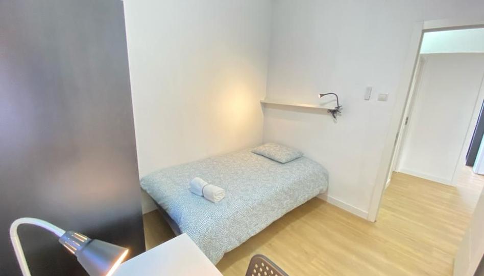 Photo 1 of Flat to share in Avenida de Palomeras, 99, Palomeras Bajas, Madrid