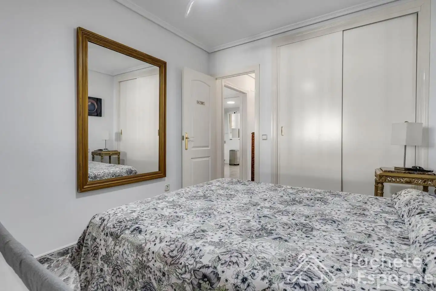 Bedroom of Apartments for sale in Cullera  with Air Conditioner, Terrace and Storage room
