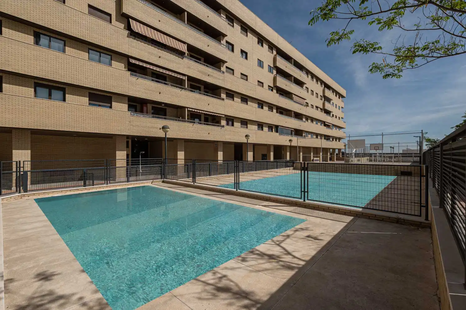 Piso con terraza en venta en Rembrandt 4
