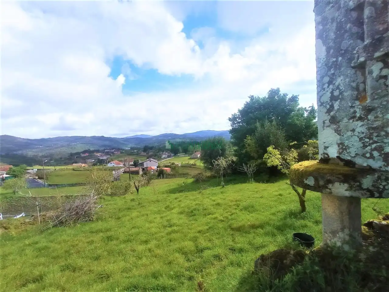 Casa rústica amb jardí en venda a Fornelos de Montes, imagen 3