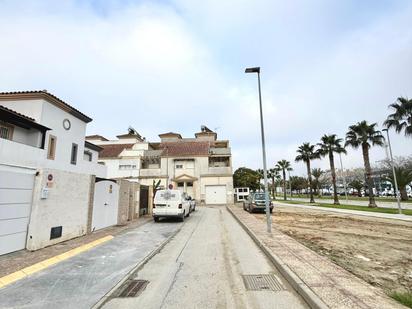 Vista exterior de Casa o xalet en venda en Lebrija amb Aire condicionat