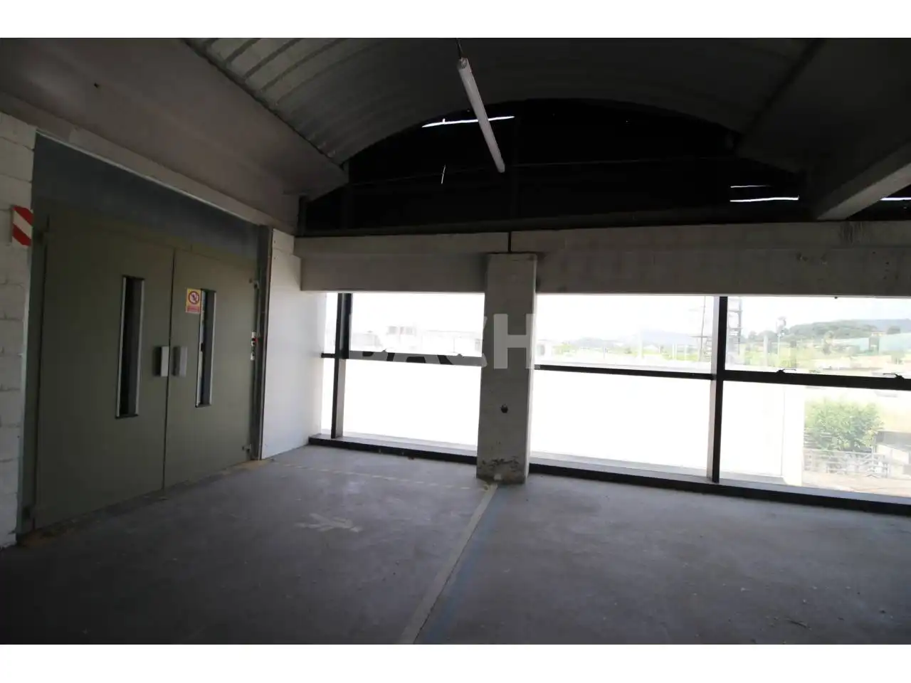 Local en venta en Gurb