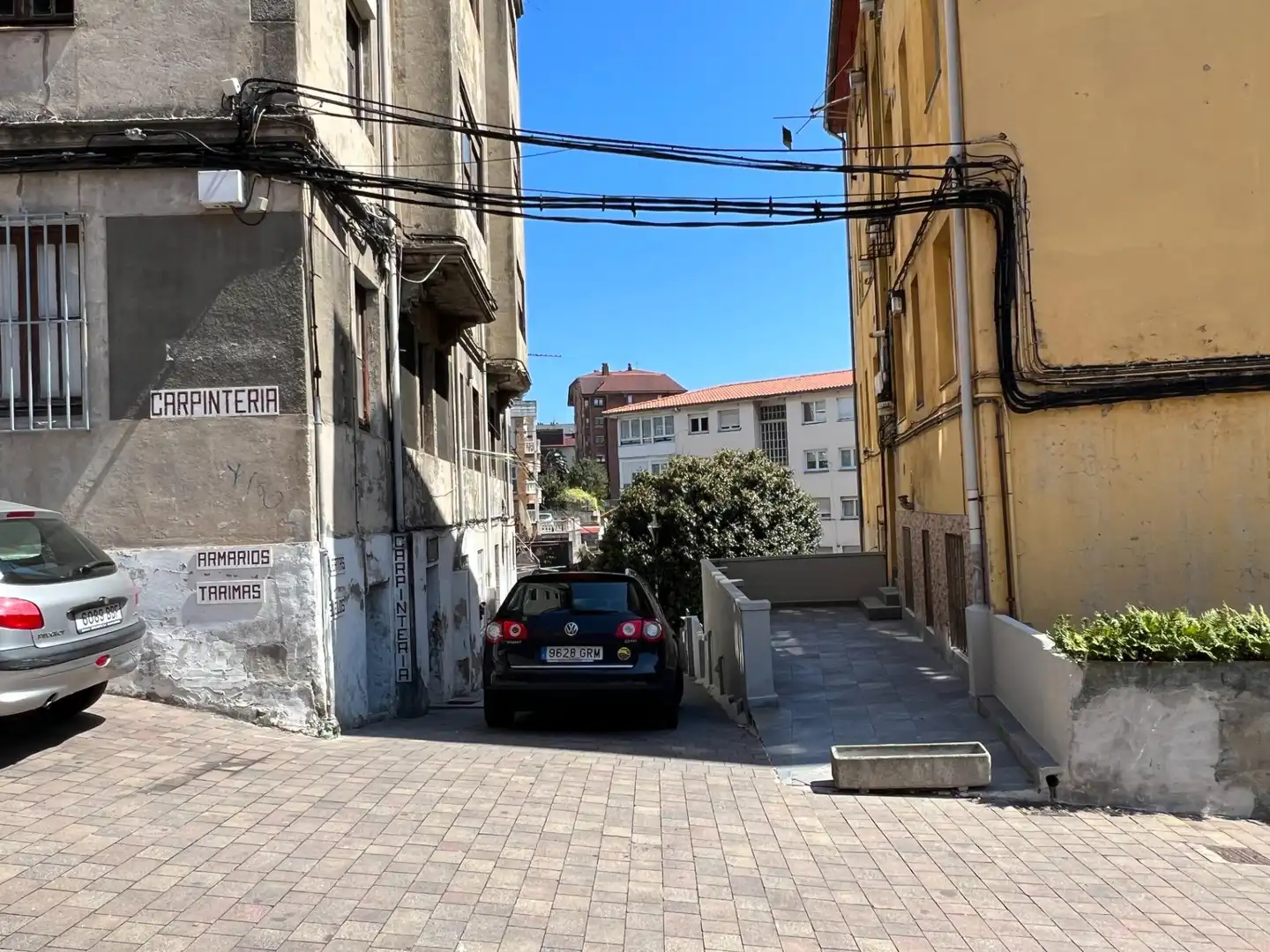 Vista exterior de Piso en venta en Santander