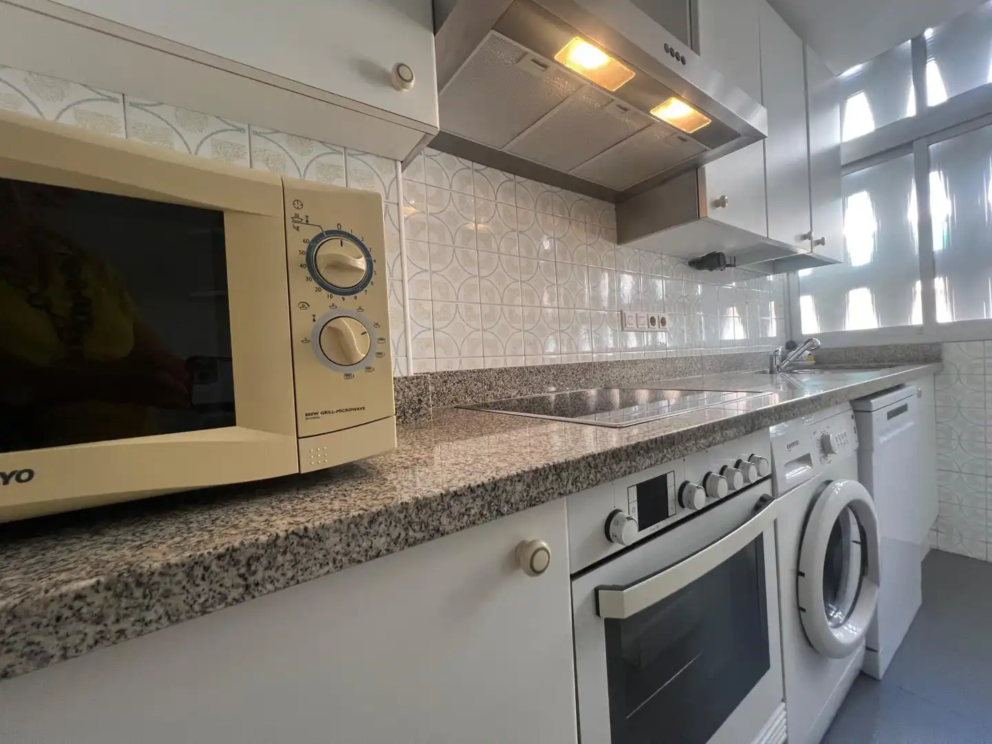 Appartamento con terrazza in affitto a San Bernabé, imagen 9