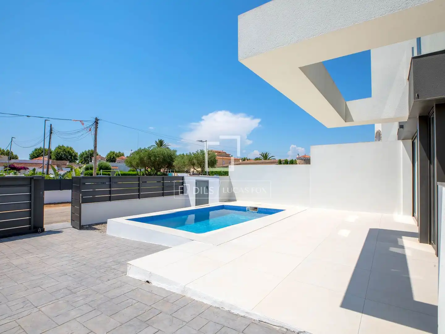 Chalet con terraza en venta en Requesens, imagen 3
