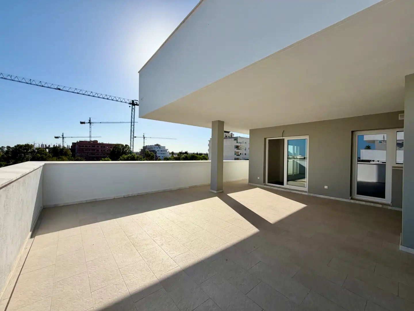 Flat with pool for sale in El Juncal - Vallealto, imagen 5