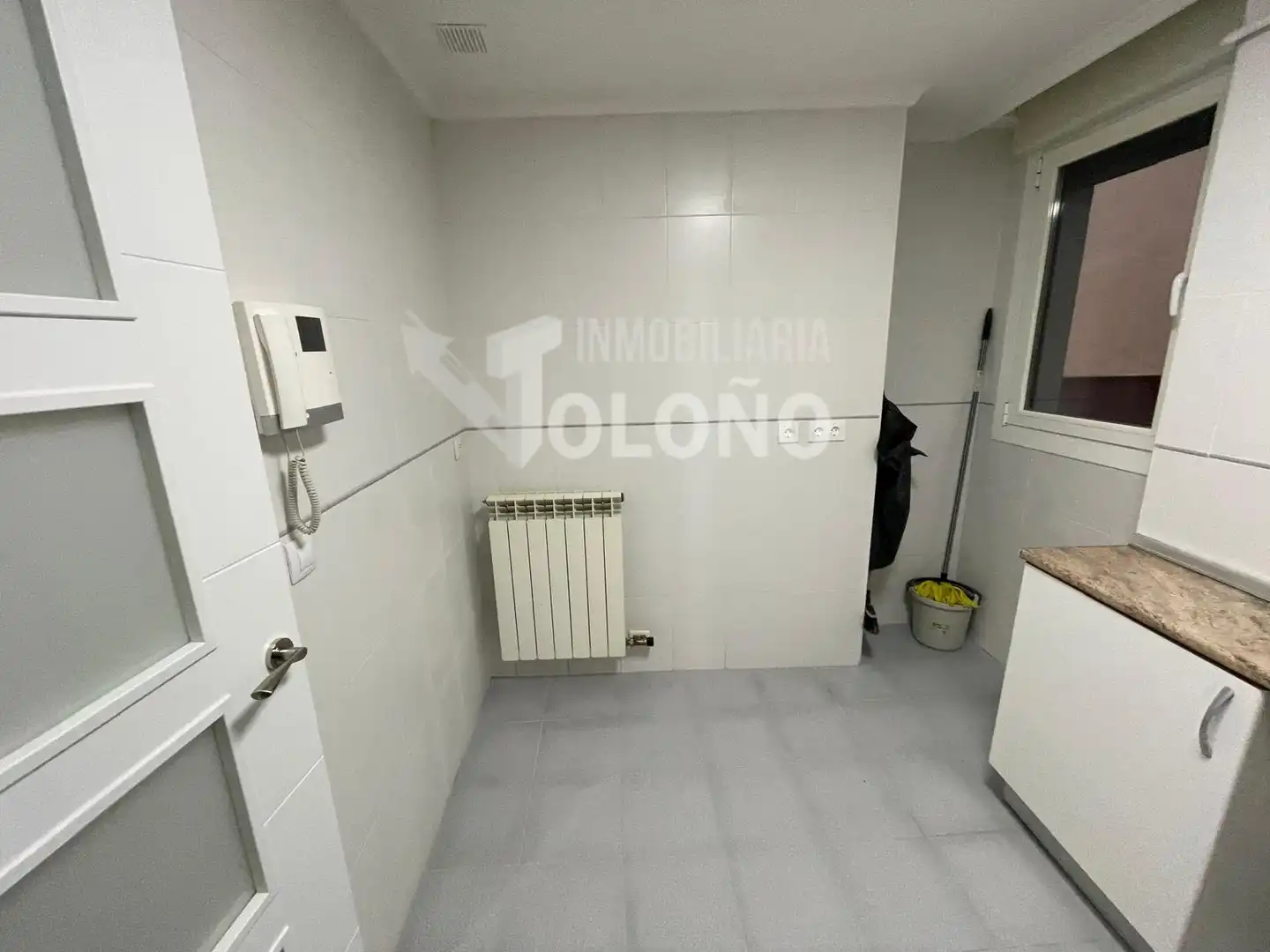 Apartamento en venta en Haro con Calefacción, Parquet y Trastero