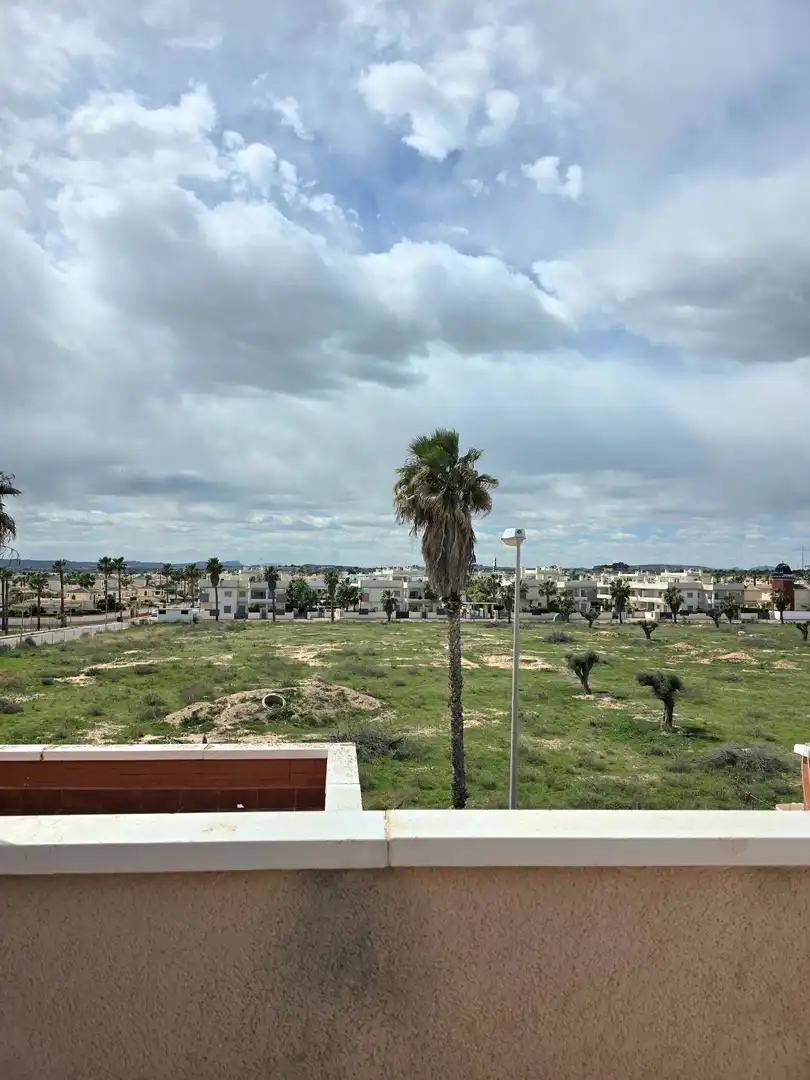 Casa adosada en venda en Rojales amb Terrassa, Traster i Piscina comunitària