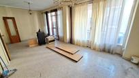 Living room of Flat for sale in Alzira  with Air Conditioner and Balcony