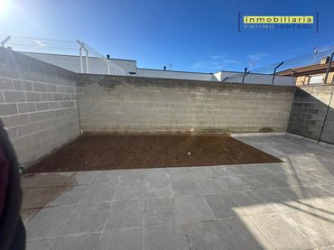 Terraced house with garden for sale in Calle las Balsas 14