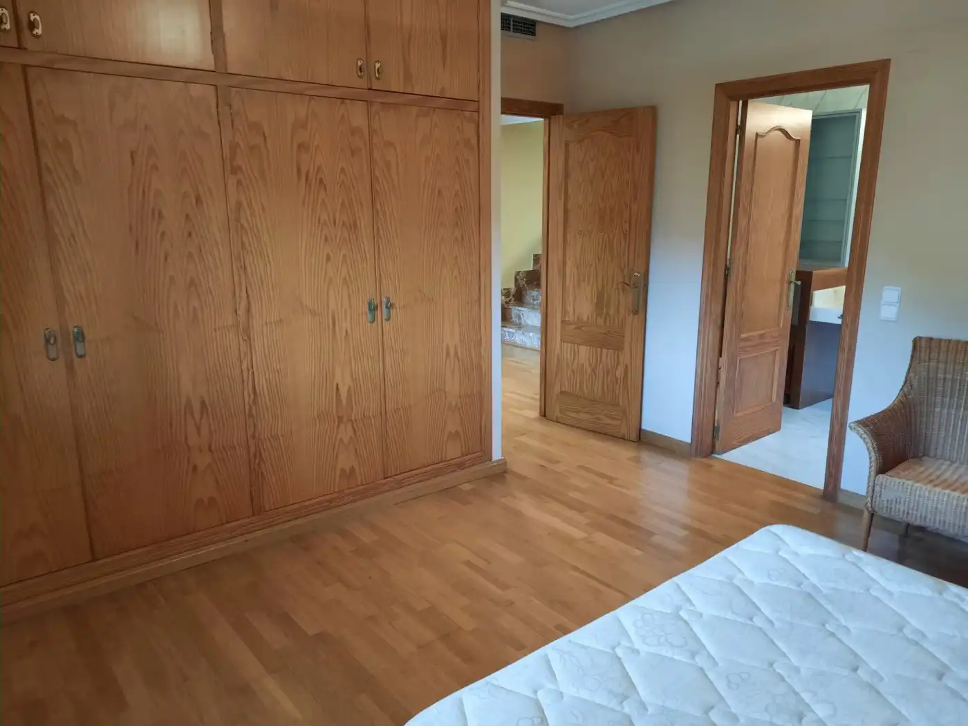 Dormitori de Casa o xalet de lloguer en Murcia amb Aire condicionat, Jardí privat i Parquet
