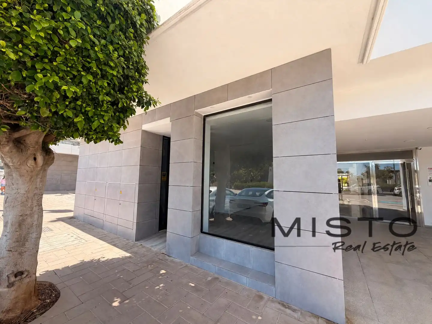 Business premises to rent in N/A