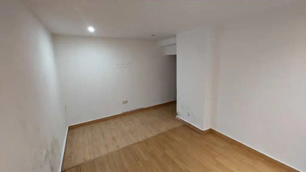 Flat for sale in Madrid