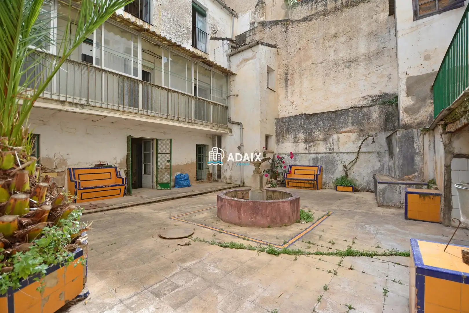 Garden of Buildings for sale in Cáceres