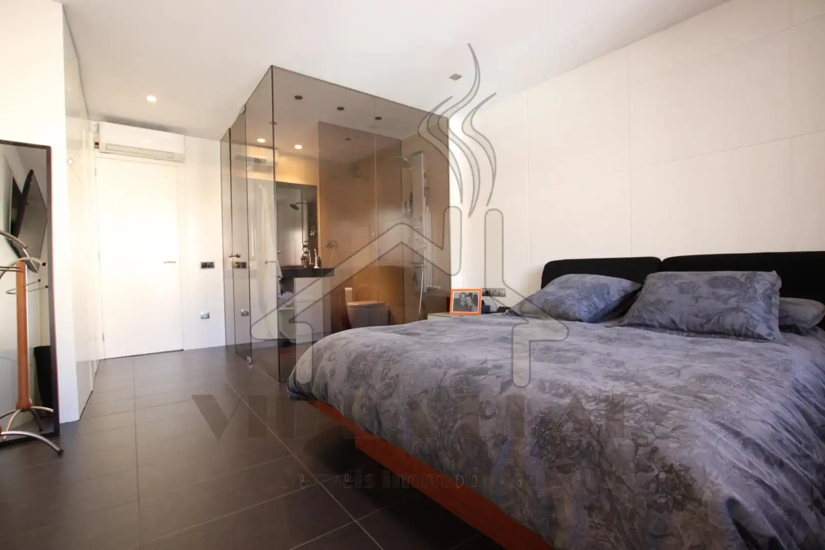 Bedroom of Duplexes for sale in Mataró  with Air Conditioner, Terrace and Storage room