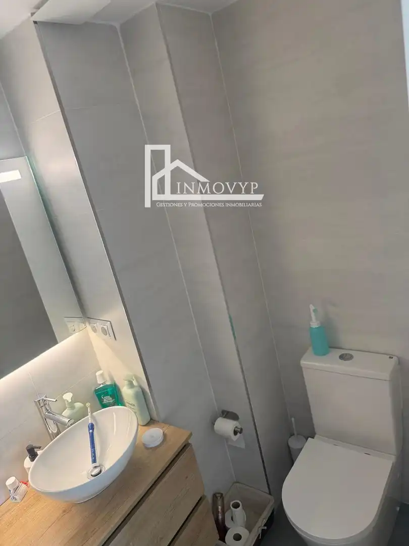 Bathroom of Attic for sale in  Palma de Mallorca  with Air Conditioner and Terrace