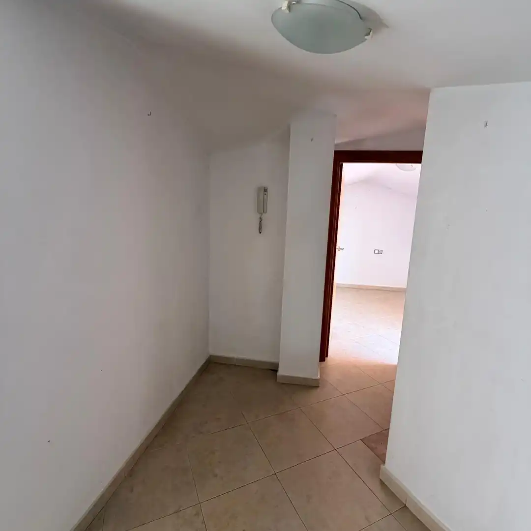 Dúplex amb terrassa en venda a Carrer de la Pineda, imagen 9