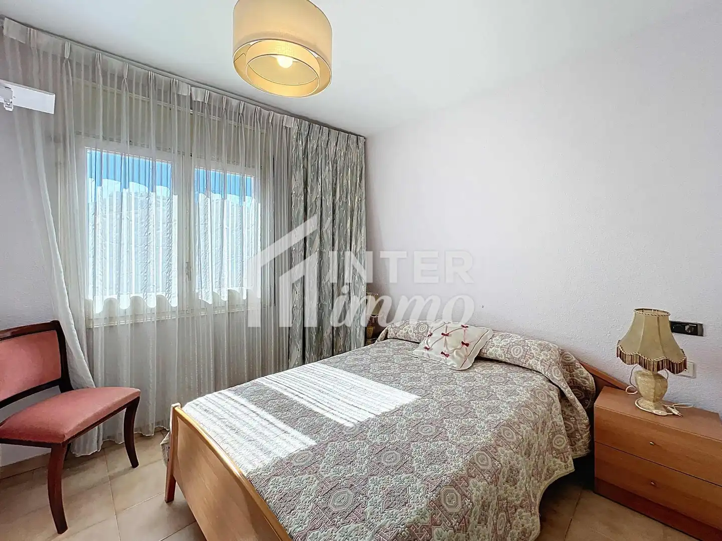 Dormitori de Apartament en venda en Centre