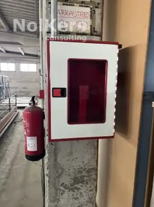 Industrial building with lift to rent in Almeda - El Corte Inglés, imagen 12