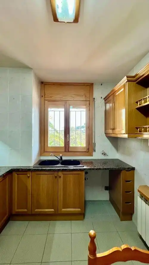 Cuina de Casa o xalet en venda en Castellnou de Bages amb Jardí privat, Terrassa i Traster