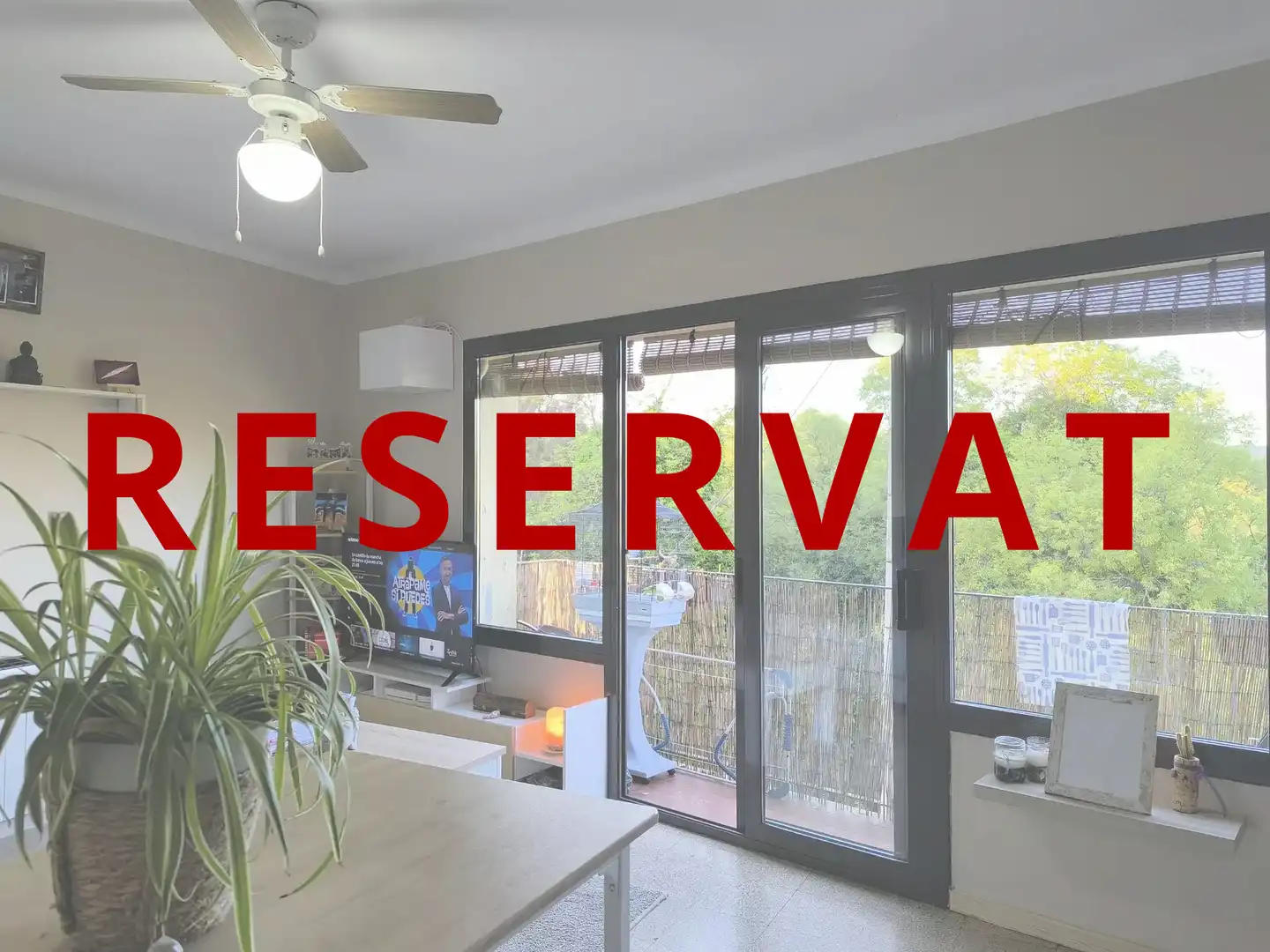 Flat with terrace for sale in Hostalric