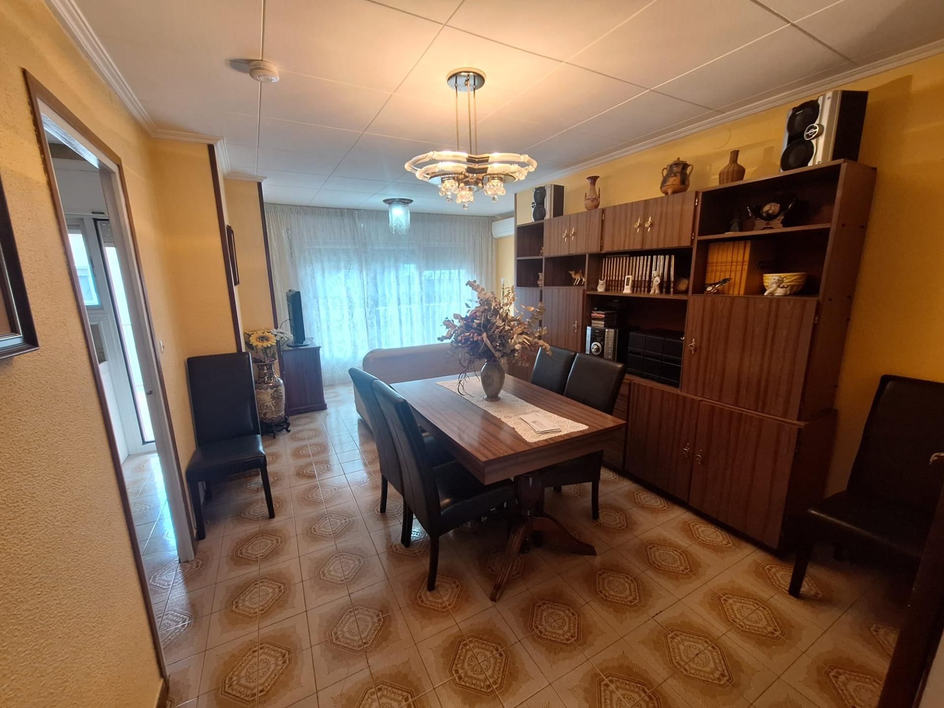 Dining room of House or chalet for sale in Sabadell  with Air Conditioner, Heating and Terrace