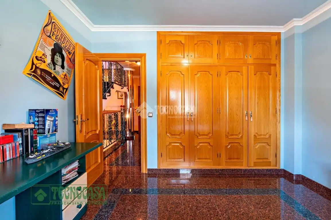Casa o xalet en venda en Roquetas de Mar amb Calefacció, Parquet i Terrassa