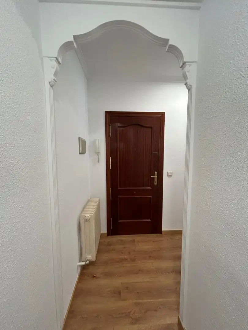 Wohnung zur Miete in Malagón mit Klimaanlage, Heizung und Ofen