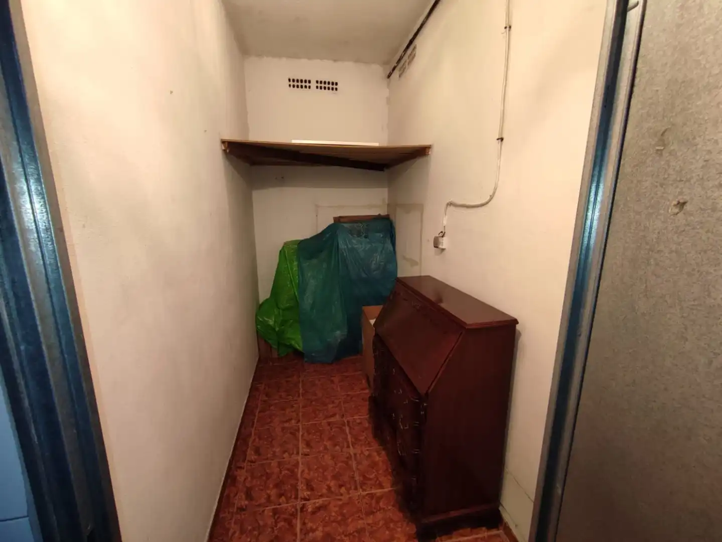 Wohnung zur Miete in Gijón  mit Heizung, Parkett und Abstellraum
