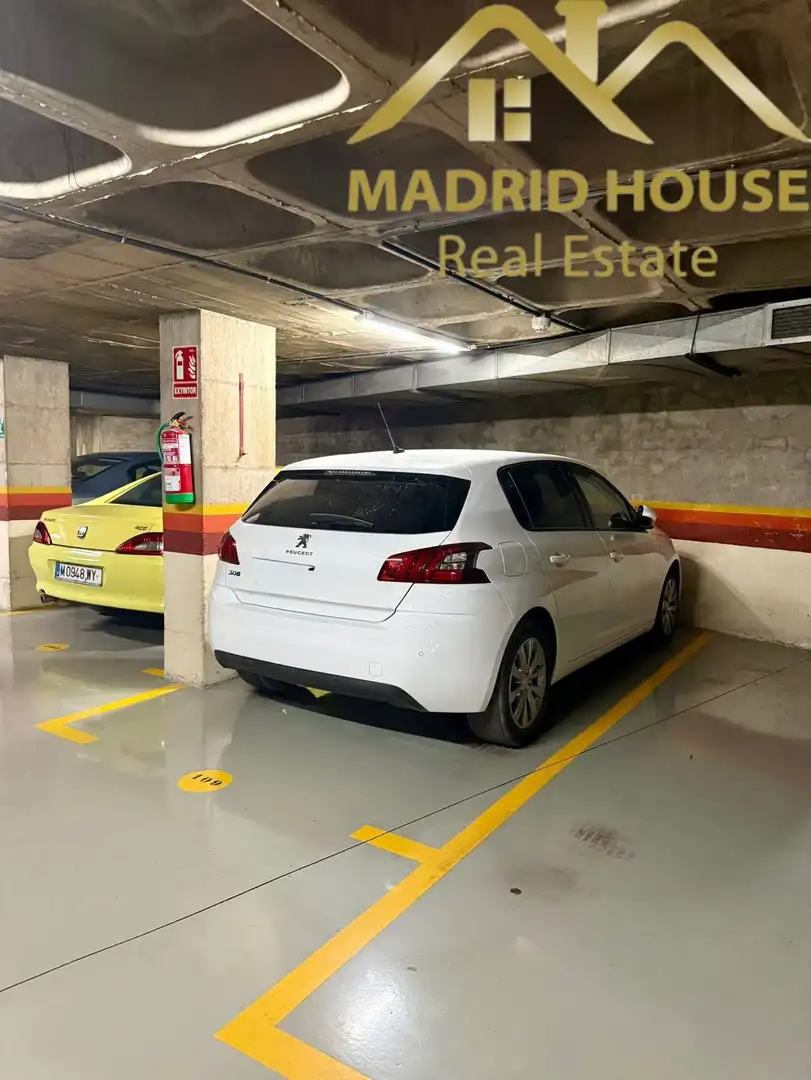 Garage for rent in ciudad de barcelona, Pacífico