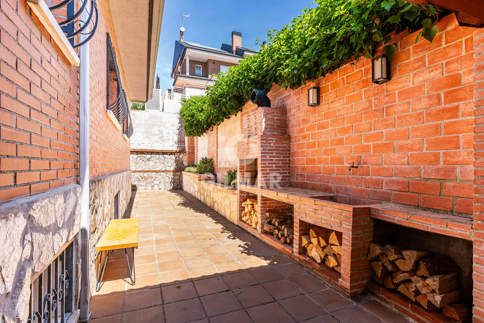 Terrace of Houses for sale in Moraleja de Enmedio  with Heating, Private garden and Swimming Pool