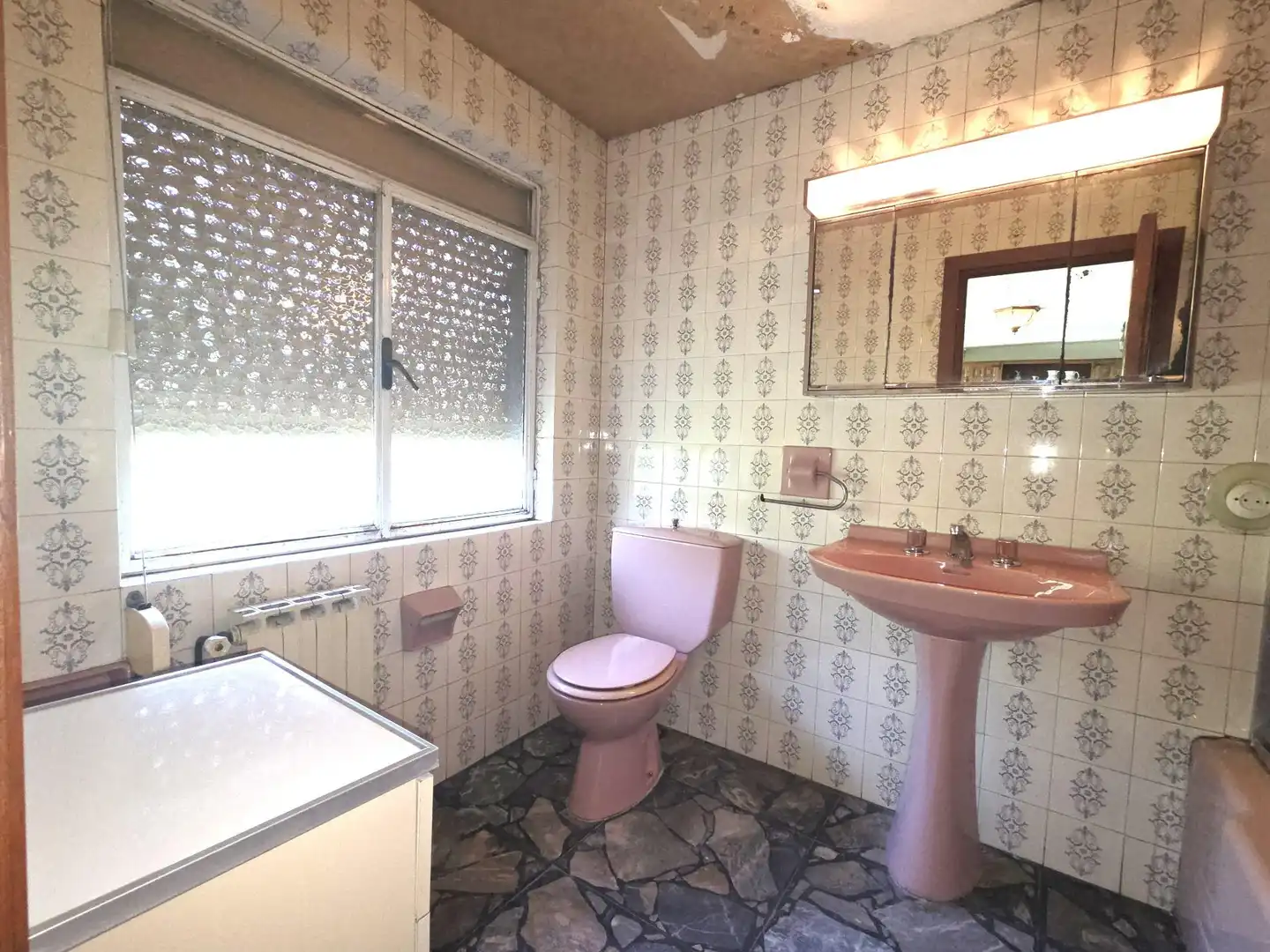 Baño de Ático en venta en Teverga con Amueblado y Balcón