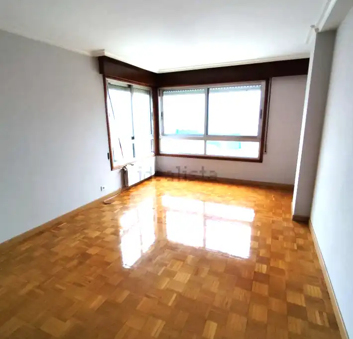 Flat with terrace for sale in Rúa Celso Emilio Ferreiro 5, imagen 2