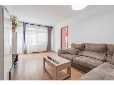 Piso con balcón en venta en Calle Marinelo Bosch