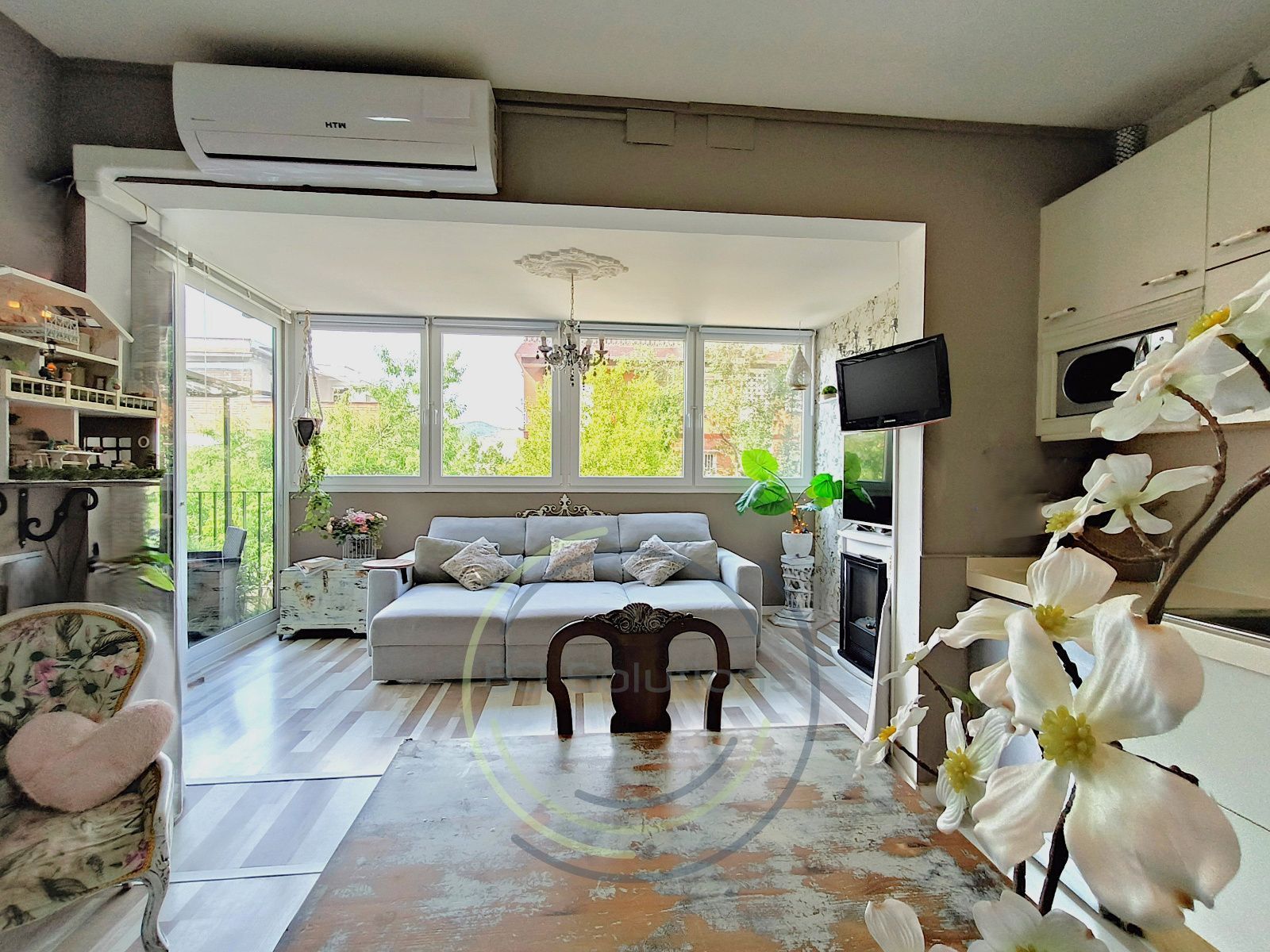 Living room of House or chalet for sale in  Barcelona Capital  with Air Conditioner, Heating and Private garden