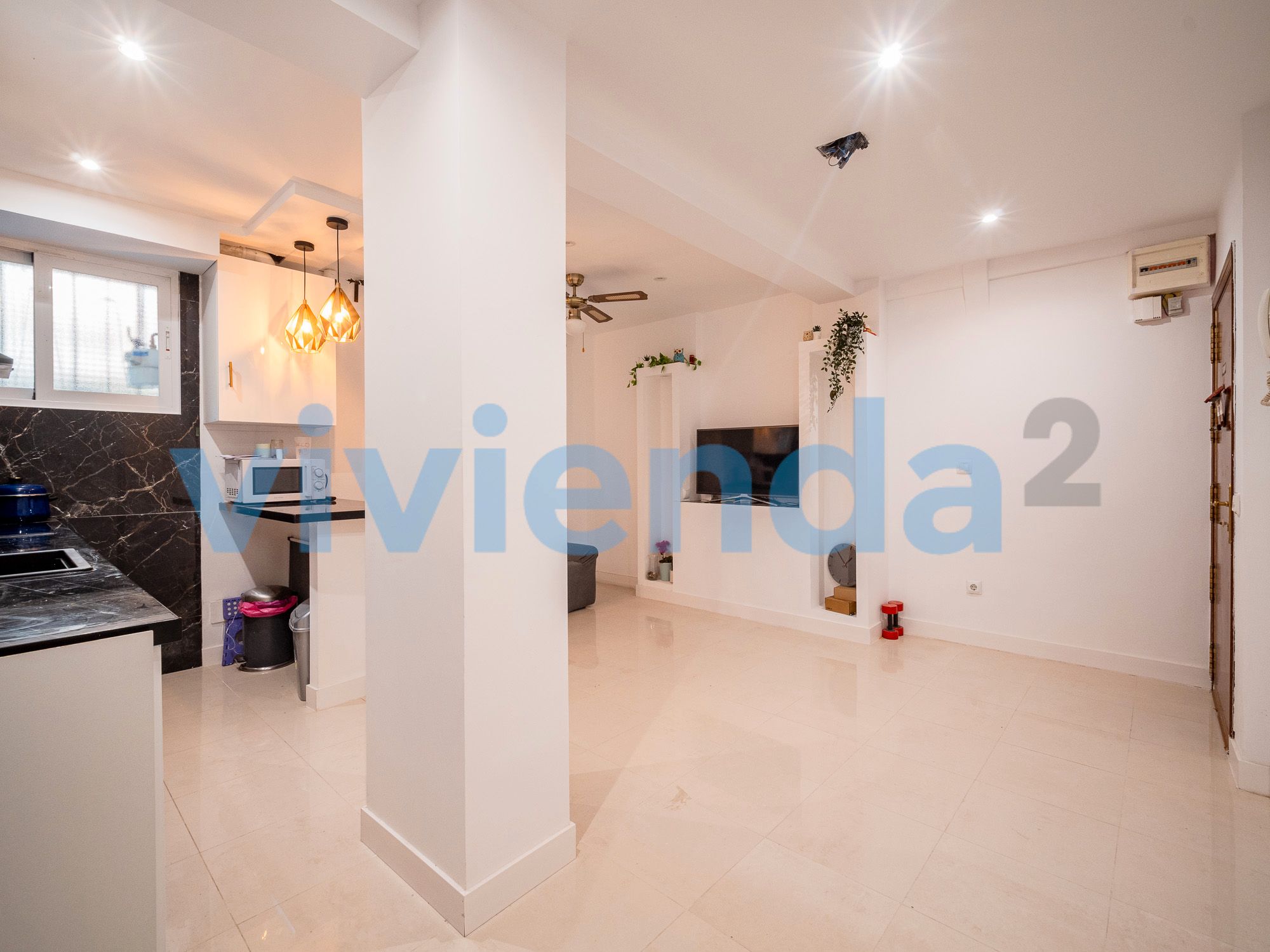 Sala d'estar de Pis en venda en  Madrid Capital amb Moblat