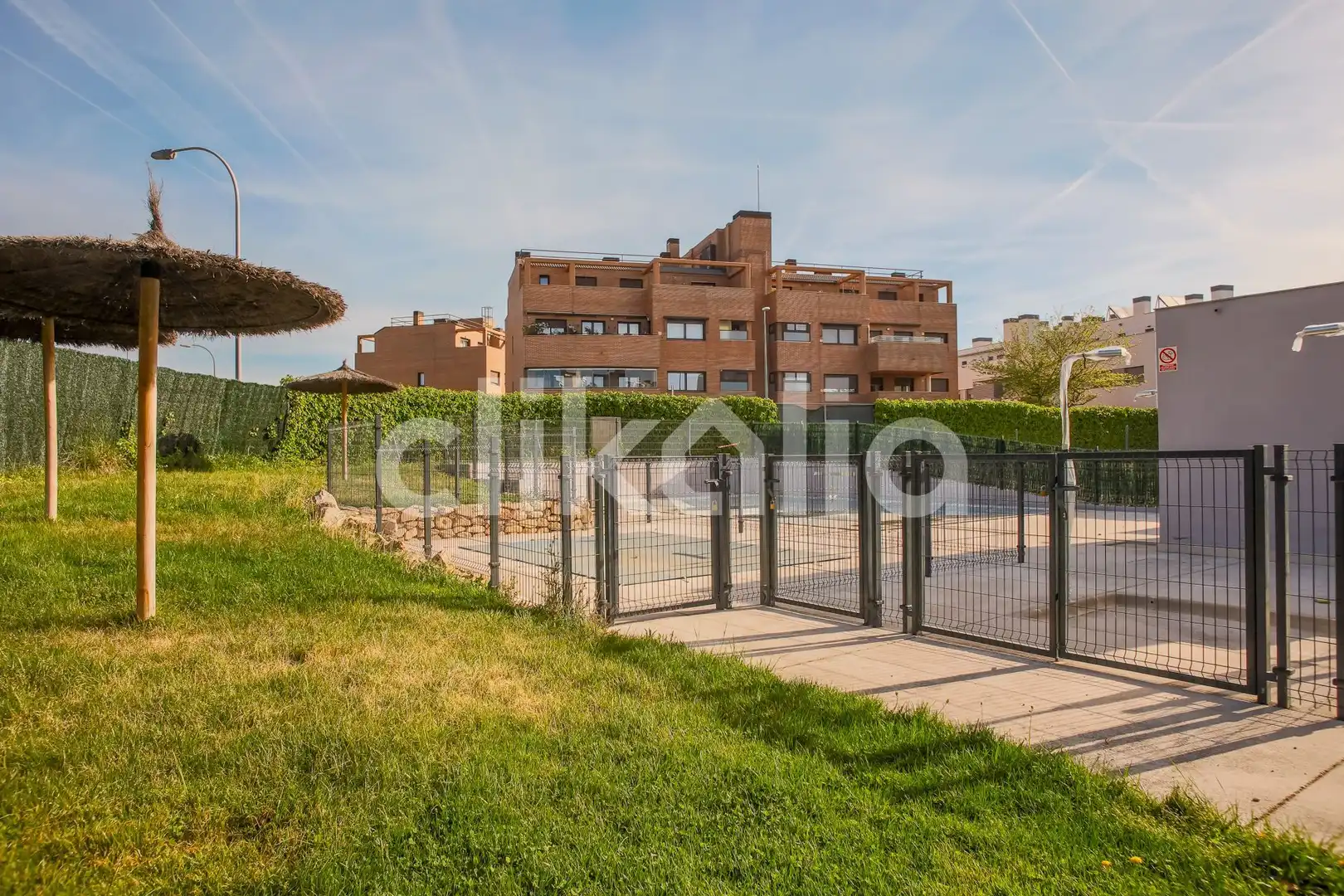 Vista exterior de Piso en venta en Colmenar Viejo con Calefacción, Trastero y Piscina