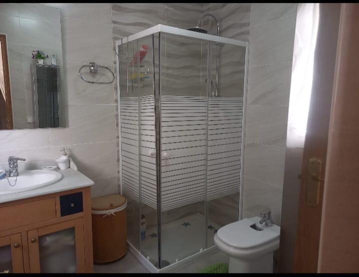 Bany de Casa o xalet en venda en Uclés amb Traster i Moblat