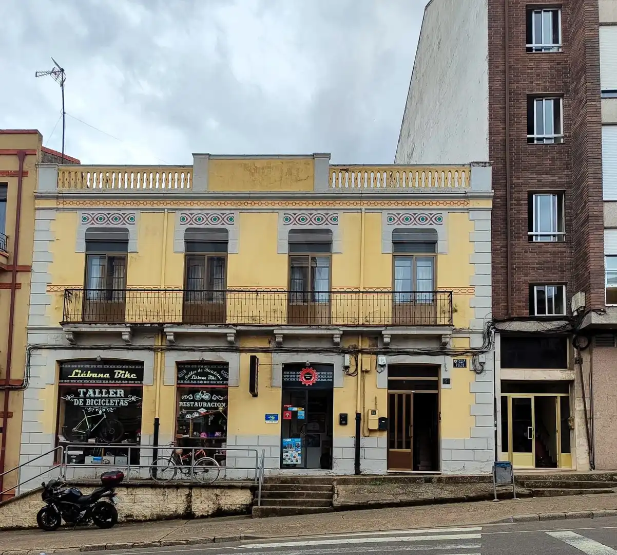 Casa bifamiliare in vendita a Calle Del Pozo 4, imagen 2